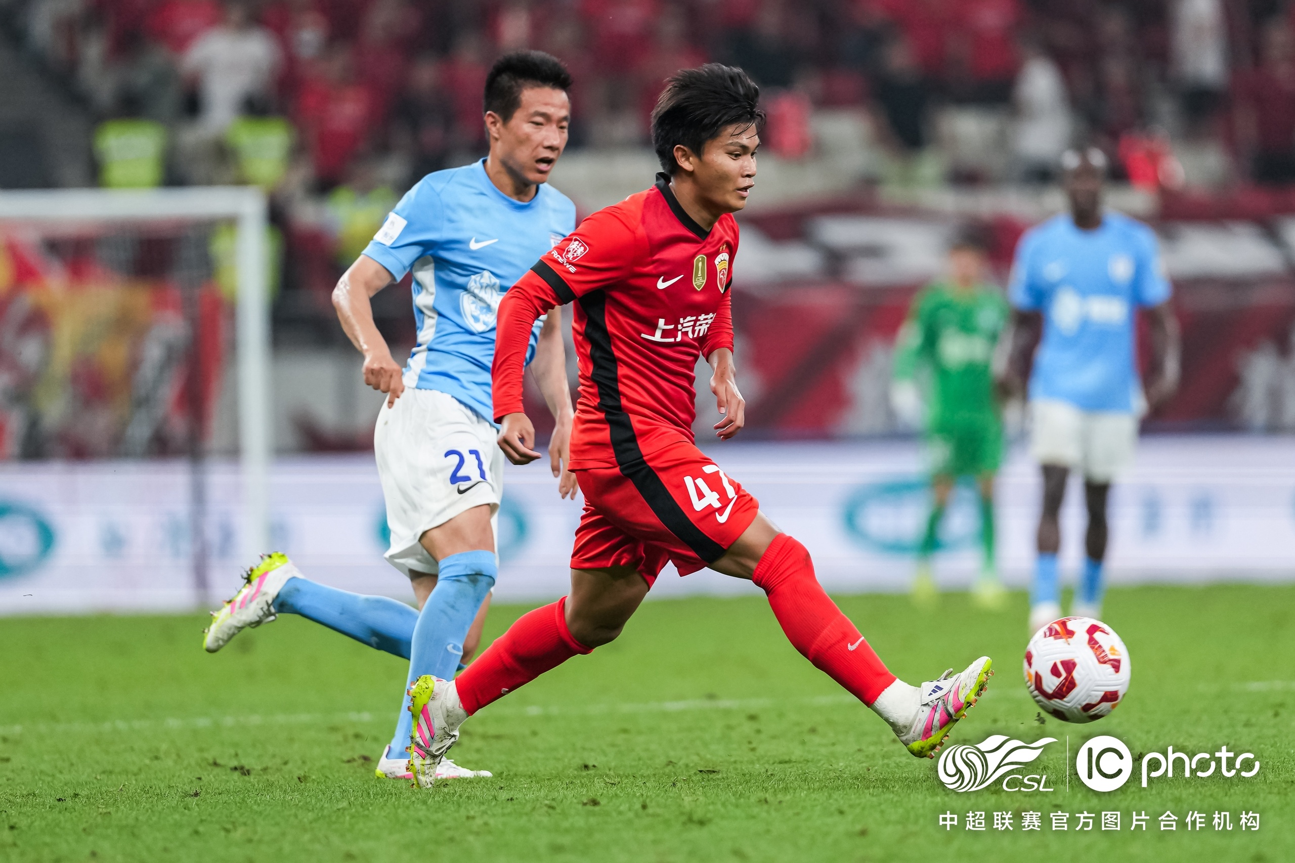 关于赛地聚焦——中超集结日热度飙升,摩纳哥造点机会,引发热议,训练强度明显提升的信息 关于赛地聚焦——中超集结日热度飙升,摩纳哥造点机会,引发热议,训练强度明显提升的信息