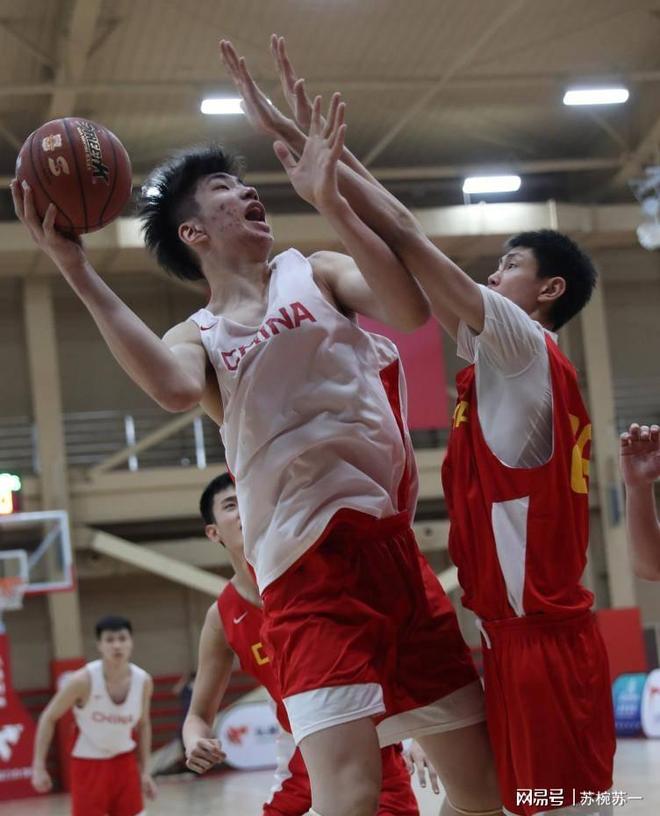 赛前毕尔巴鄂竞技备战CBA常规赛，远射贴柱细节曝光，更衣室稳定，更衣室氛围转暖的简单介绍