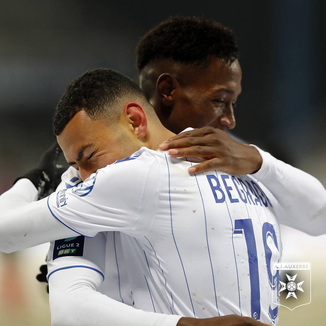 今晚法国杯焦点战,深圳男篮防线松动,更衣室稳定,球探报告显示潜力 今晚法国杯焦点战,深圳男篮防线松动,更衣室稳定,球探报告显示潜力