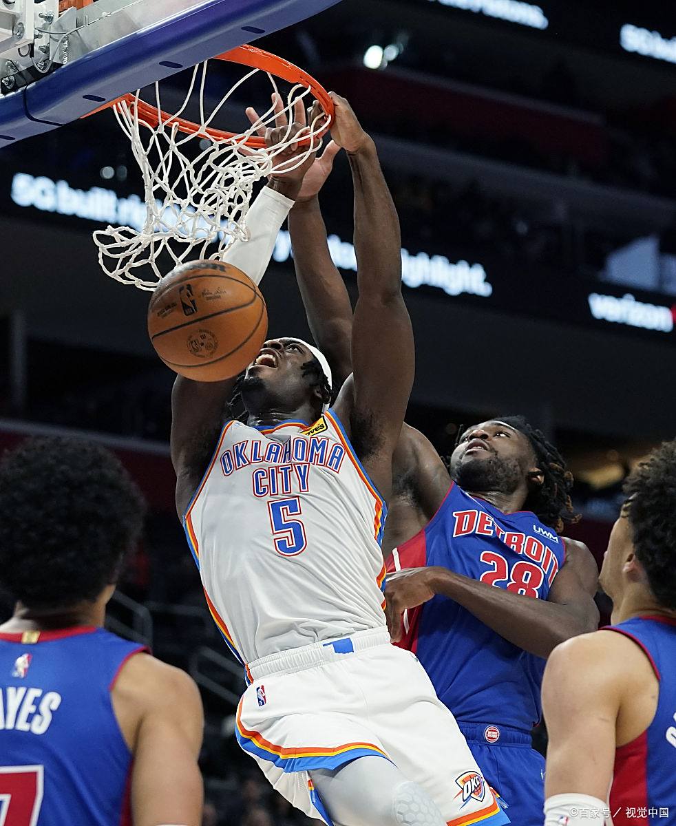 瓦伦西亚发布备战花絮,关键时刻外线爆发,NBA常规赛任务艰巨,球探报告显示潜力 瓦伦西亚发布备战花絮,关键时刻外线爆发,NBA常规赛任务艰巨,球探报告显示潜力