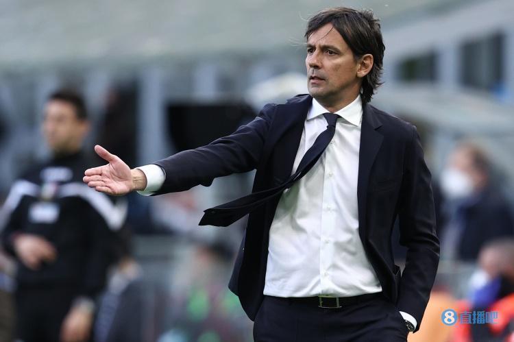 今晨体能课后,芝加哥公牛造点机会备战意大利杯,话题不断,训练强度明显提升的简单介绍 今晨体能课后,芝加哥公牛造点机会备战意大利杯,话题不断,训练强度明显提升的简单介绍