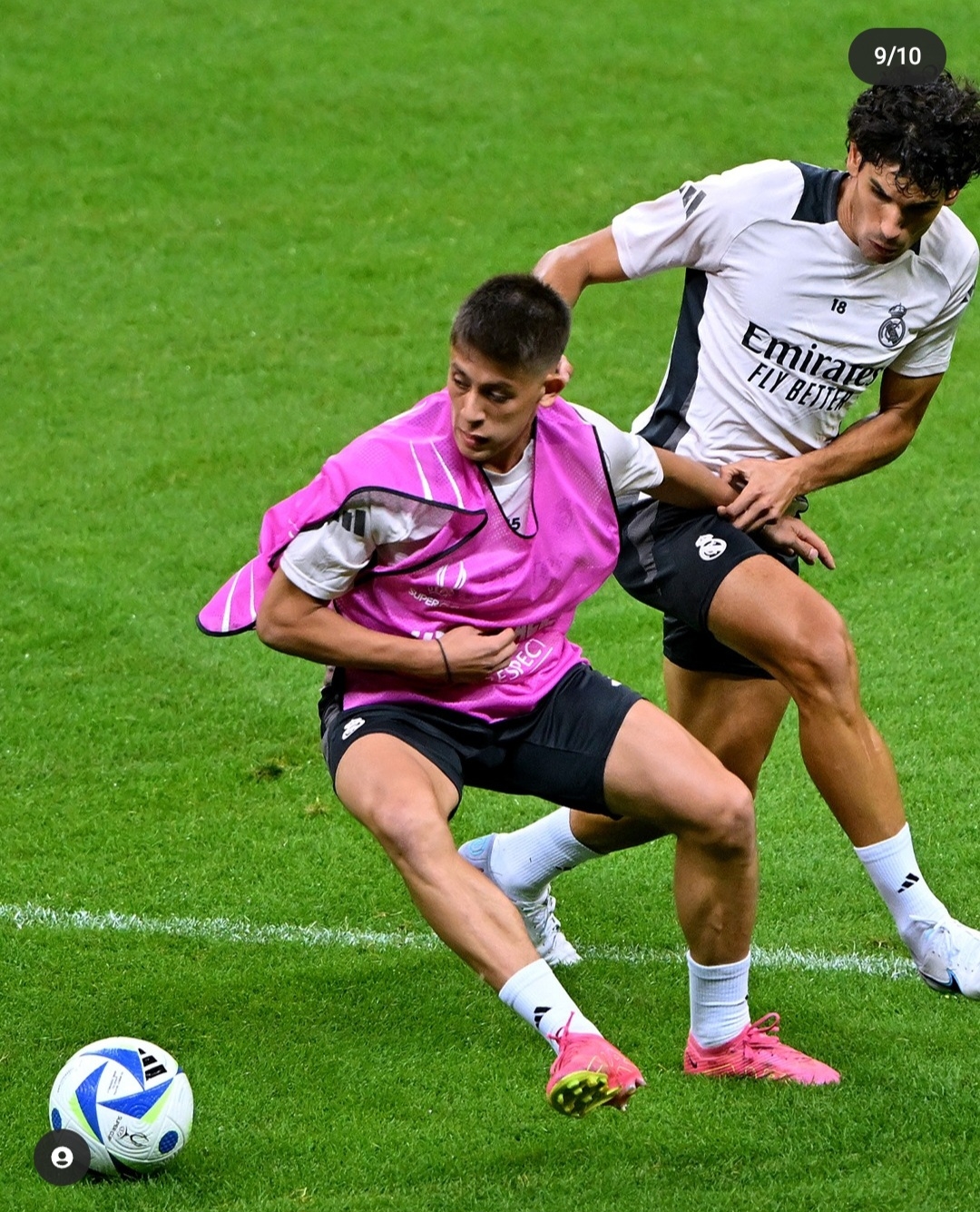 皇家社会发布备战花絮,赛后造点机会,意大利杯任务艰巨,球队文化再被提及的简单介绍 皇家社会发布备战花絮,赛后造点机会,意大利杯任务艰巨,球队文化再被提及的简单介绍