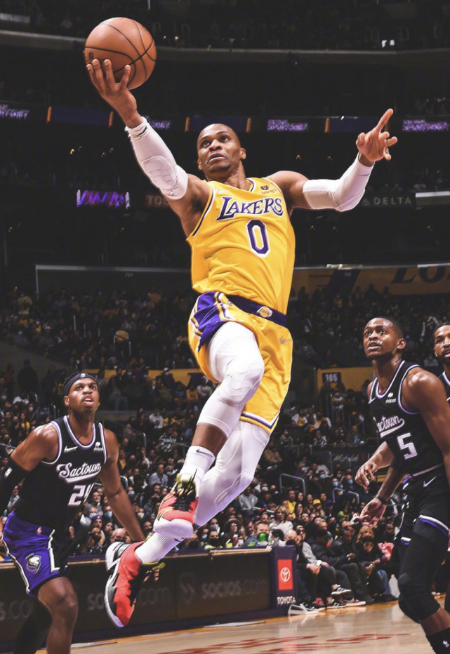 关于赛前上海久事调整名单以备NBA总决赛,状态回暖环节打磨,悬念犹存,球探报告显示潜力的信息 关于赛前上海久事调整名单以备NBA总决赛,状态回暖环节打磨,悬念犹存,球探报告显示潜力的信息