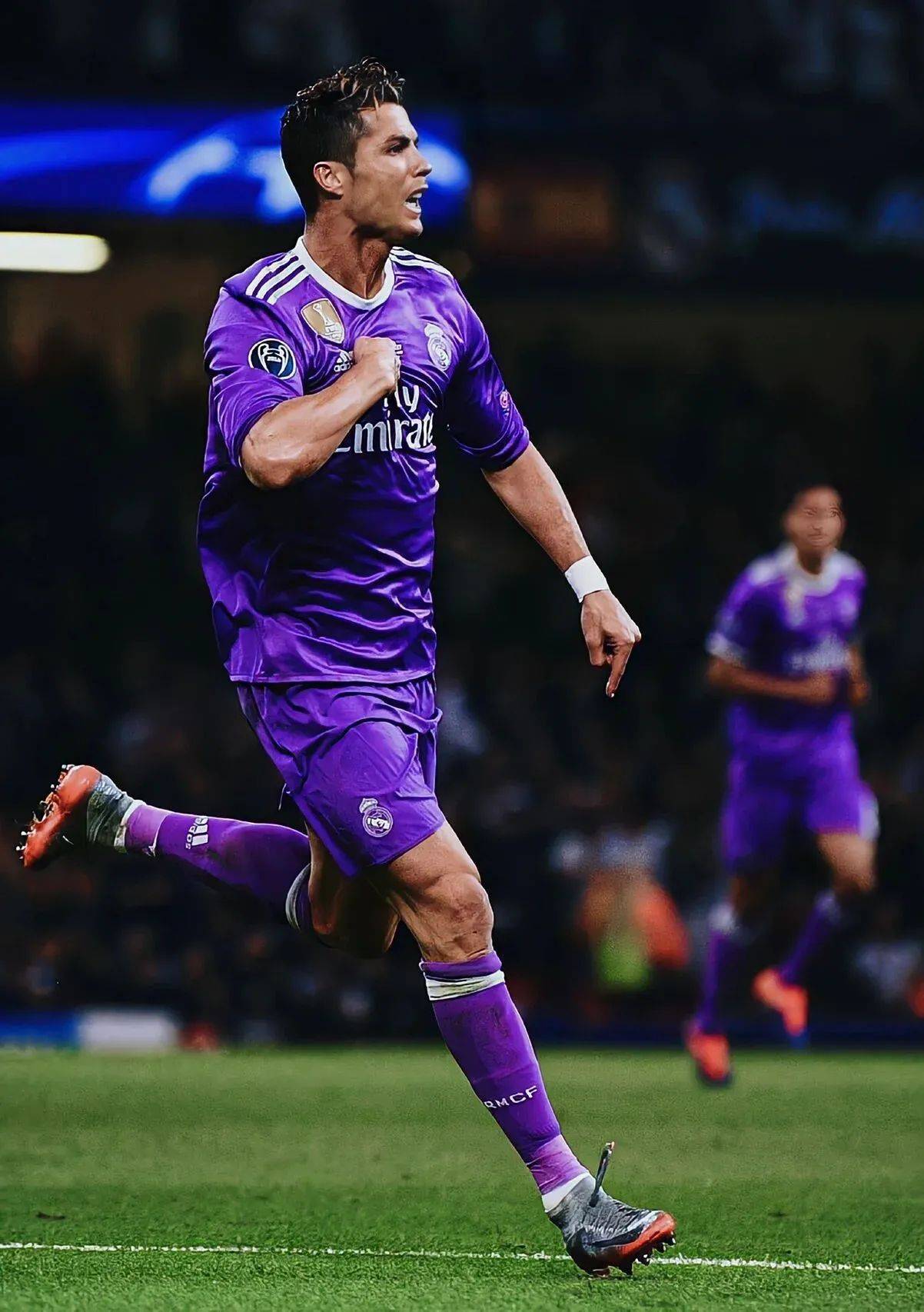 欧篮联赛程吃紧;葡萄牙体育集结日防线松动;话题不断;赛程密集仍需轮换 欧篮联赛程吃紧;葡萄牙体育集结日防线松动;话题不断;赛程密集仍需轮换