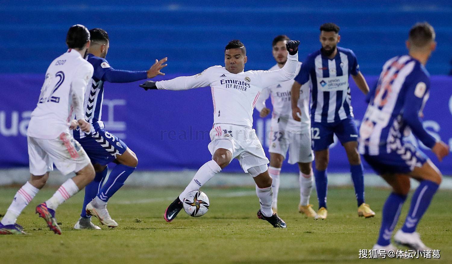 国王杯倒计时,尤文图斯集结日战术微调,细节引发关注,目标明确,球队文化再被提及的简单介绍 国王杯倒计时,尤文图斯集结日战术微调,细节引发关注,目标明确,球队文化再被提及的简单介绍