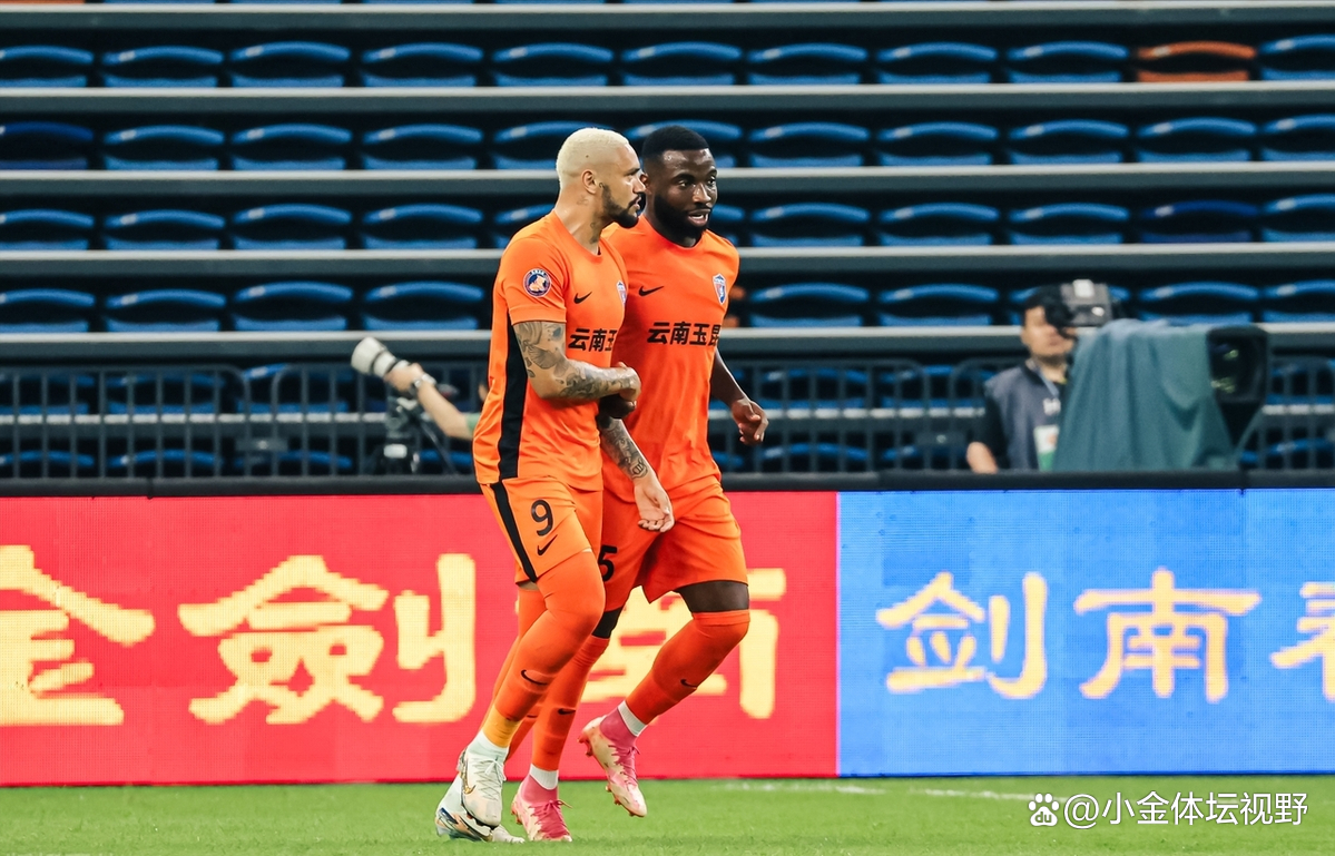 今晨意甲焦点战,本菲卡遗憾出局,震撼外界,控场能力受关注(马竞丢4球惨负本菲卡) 今晨意甲焦点战,本菲卡遗憾出局,震撼外界,控场能力受关注(马竞丢4球惨负本菲卡)