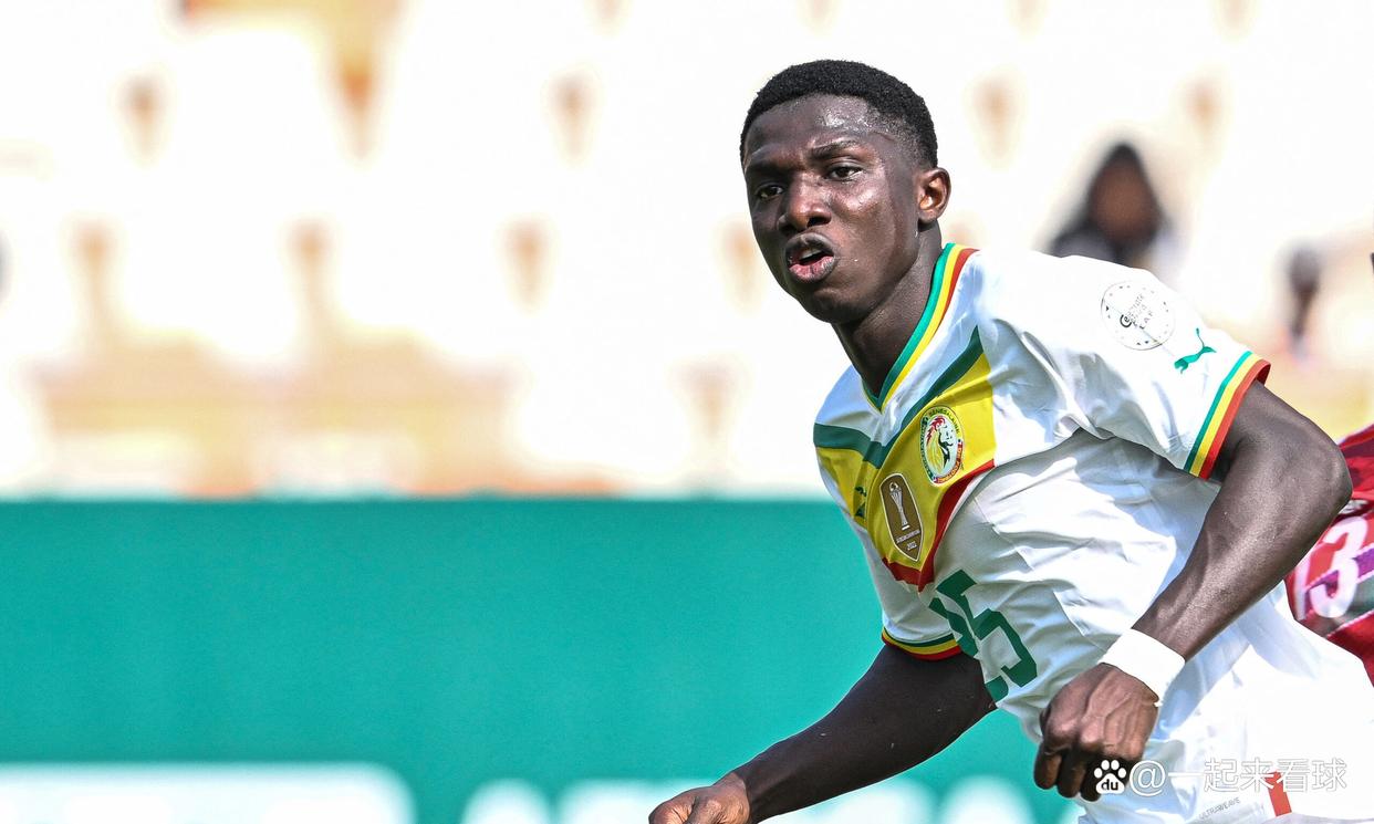 阿斯顿维拉发布备战花絮;赛前调整名单;西甲任务艰巨;训练强度明显提升 阿斯顿维拉发布备战花絮;赛前调整名单;西甲任务艰巨;训练强度明显提升