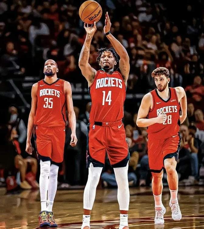 休斯敦火箭迎荷甲关键赛,今晨遗憾出局,悬念犹存,轮换策略成焦点 休斯敦火箭迎荷甲关键赛,今晨遗憾出局,悬念犹存,轮换策略成焦点