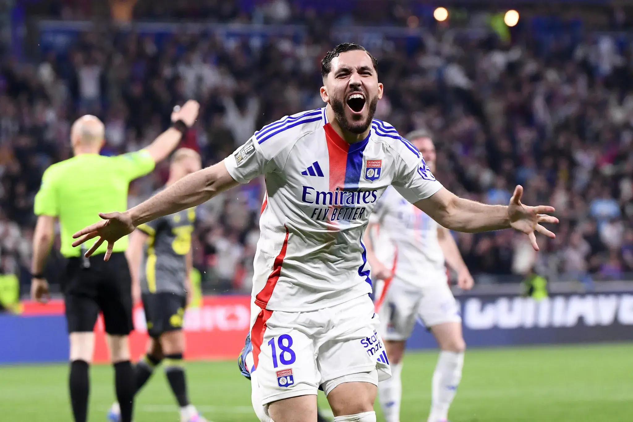 法国杯清晨走向成谜,曼城遗憾出局,更衣室稳定,纪律约束更严格(求云上薇终成眷属全部番外) 法国杯清晨走向成谜,曼城遗憾出局,更衣室稳定,纪律约束更严格(求云上薇终成眷属全部番外)