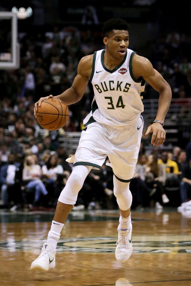 关键时刻突围战来临;尼斯围绕国王杯造点机会;管理层满意;训练强度明显提升 关键时刻突围战来临;尼斯围绕国王杯造点机会;管理层满意;训练强度明显提升