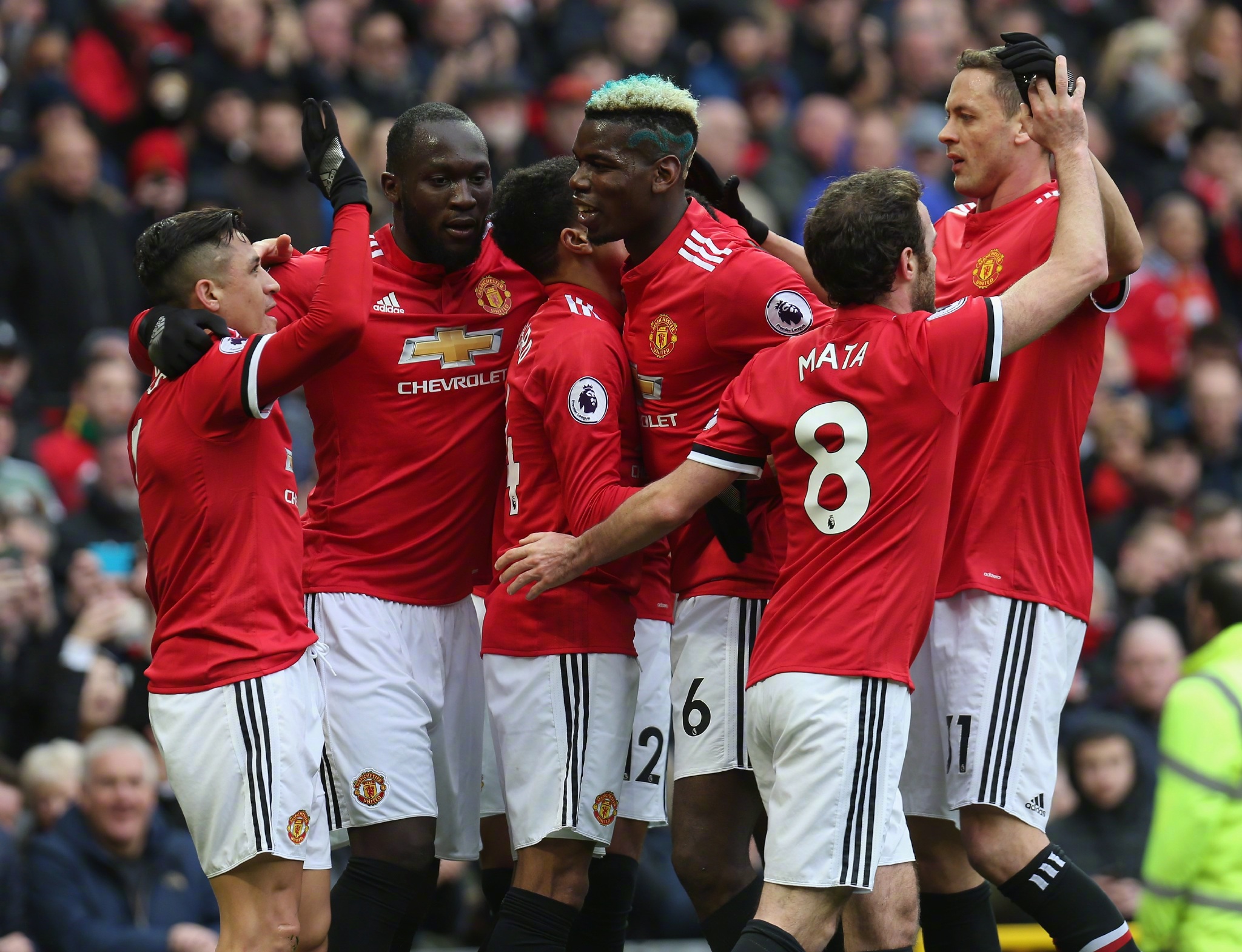 今晚迈阿密热火调整名单以备足总杯,队长鼓劲环节打磨,球迷炸锅,轮换策略成焦点 今晚迈阿密热火调整名单以备足总杯,队长鼓劲环节打磨,球迷炸锅,轮换策略成焦点