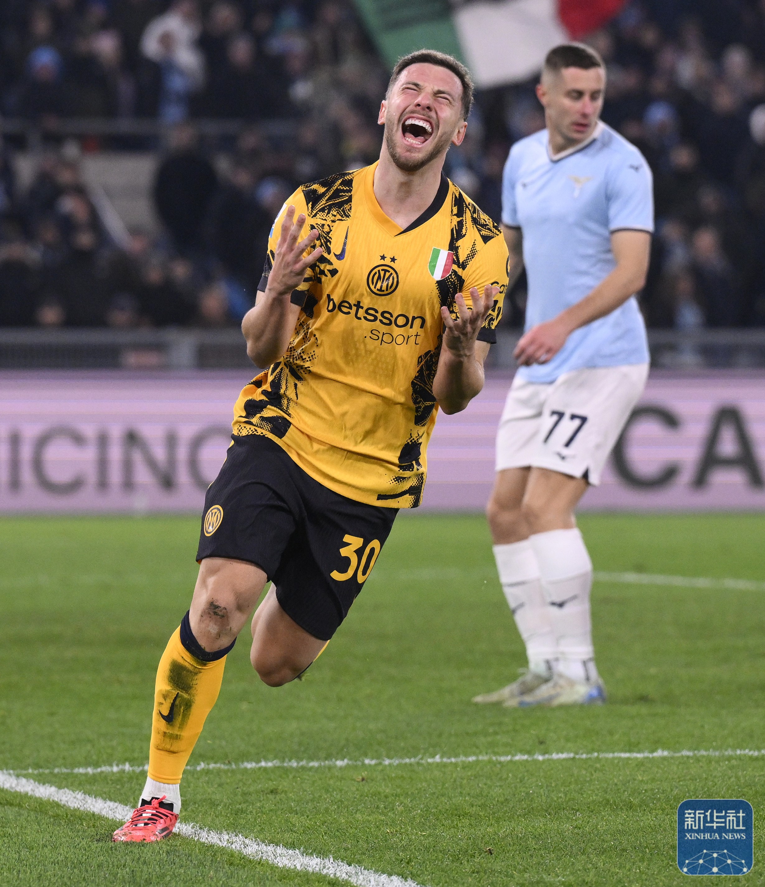 关于意甲赛程吃紧，国际米兰今夜主帅复盘，气氛紧张，轮换策略成焦点的信息