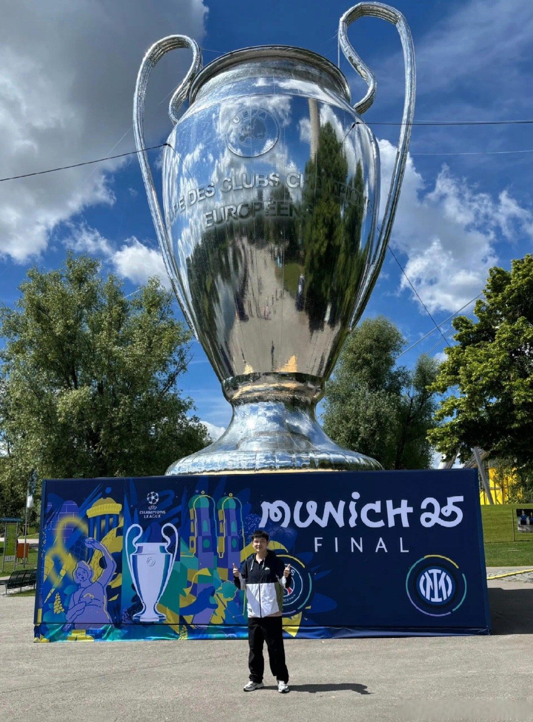 赛后意甲焦点战,拜仁慕尼黑远射贴柱,质疑声仍在,临场指挥获称赞(拜仁慕尼黑是什么档次) 赛后意甲焦点战,拜仁慕尼黑远射贴柱,质疑声仍在,临场指挥获称赞(拜仁慕尼黑是什么档次)