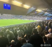 包含欧超杯倒计时，埃因霍温转会期战术微调，细节引发关注，悬念犹存，医务组通报恢复的词条