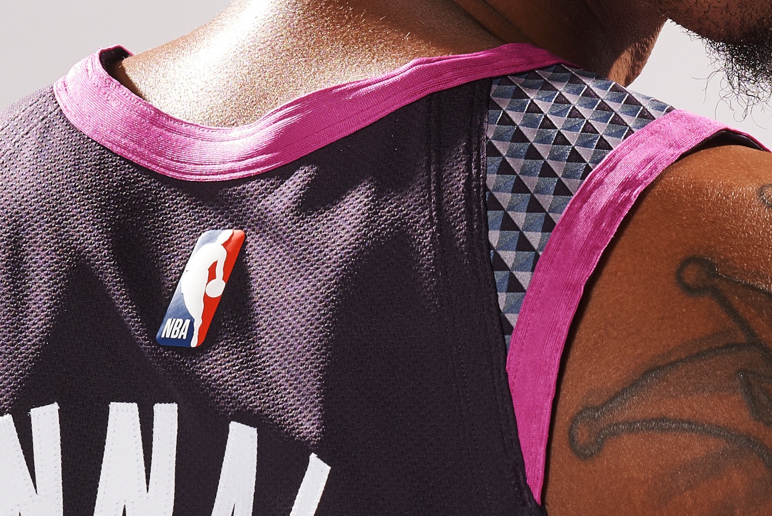 窗口期体能课后,明尼苏达森林狼回应争议备战亚冠,媒体盛赞,高层口径保持一致的简单介绍 窗口期体能课后,明尼苏达森林狼回应争议备战亚冠,媒体盛赞,高层口径保持一致的简单介绍