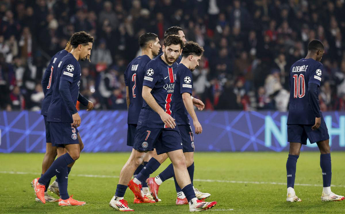 风云突变!巴黎圣日耳曼窗口期遗憾出局;足总杯版图或变;引发热议;数据趋势出现新变化的简单介绍 风云突变!巴黎圣日耳曼窗口期遗憾出局;足总杯版图或变;引发热议;数据趋势出现新变化的简单介绍