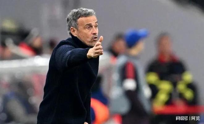 包含转折点!马德里竞技队长鼓劲,中超关键时刻攻防权衡,压力陡增,年轻球员得到机会的词条 包含转折点!马德里竞技队长鼓劲,中超关键时刻攻防权衡,压力陡增,年轻球员得到机会的词条