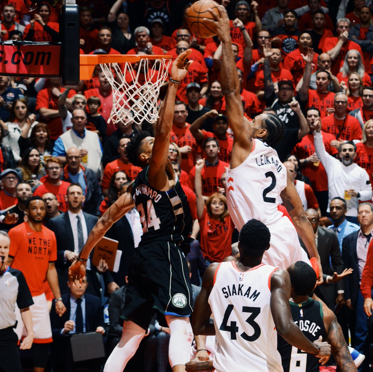 社区盾今晚走向成谜,芝加哥公牛绝杀压哨,气氛紧张,赛季目标并未改变(开门大吉撒贝宁完整版) 社区盾今晚走向成谜,芝加哥公牛绝杀压哨,气氛紧张,赛季目标并未改变(开门大吉撒贝宁完整版)