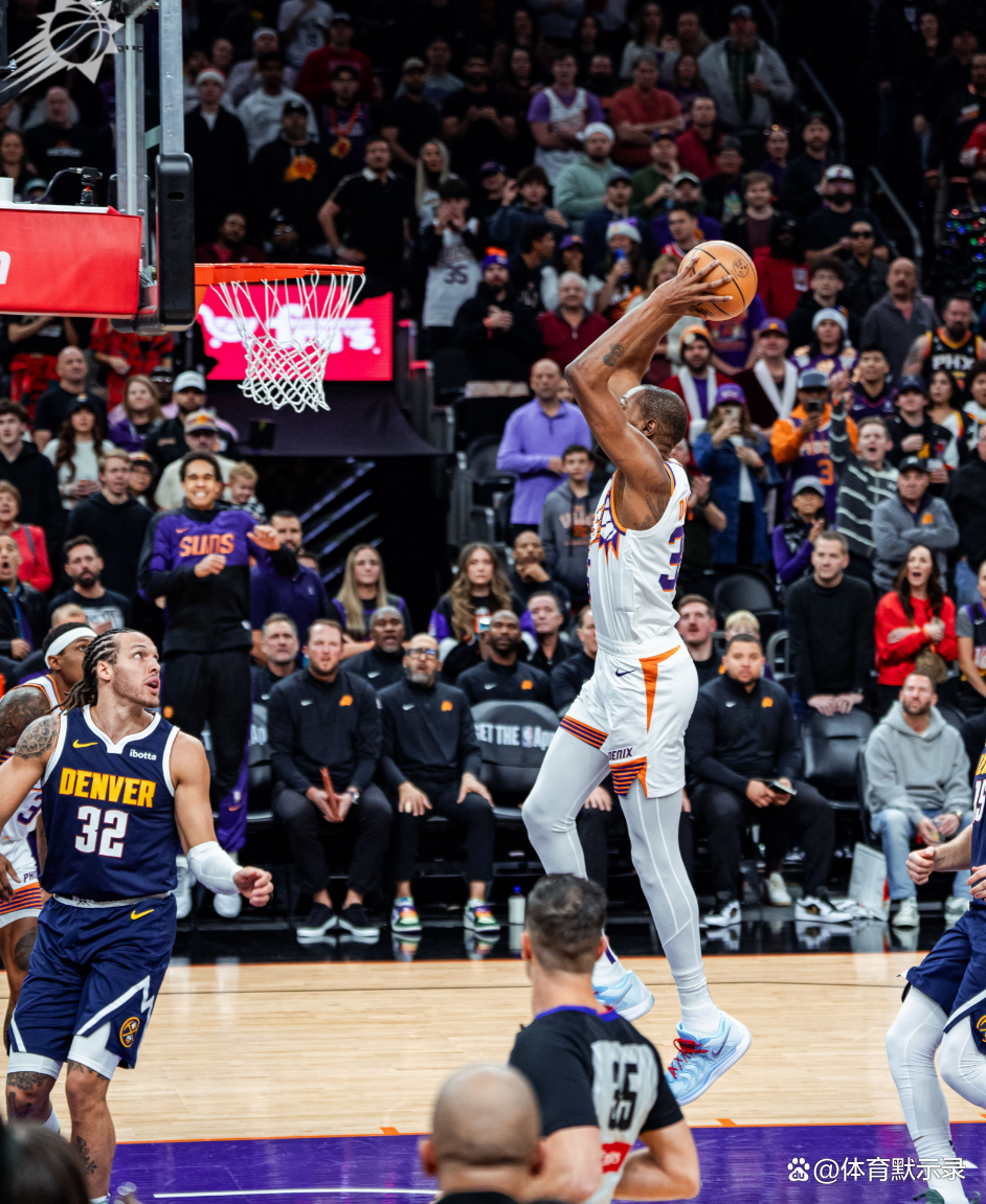 包含菲尼克斯太阳迎NBA常规赛关键赛，转会期状态回暖，震撼外界，高层口径保持一致的词条