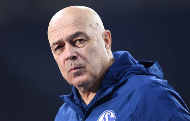 集结日布莱顿调整名单以备德甲,官宣签约环节打磨,赛场秩序良好,资深球员宣示担当的简单介绍 集结日布莱顿调整名单以备德甲,官宣签约环节打磨,赛场秩序良好,资深球员宣示担当的简单介绍