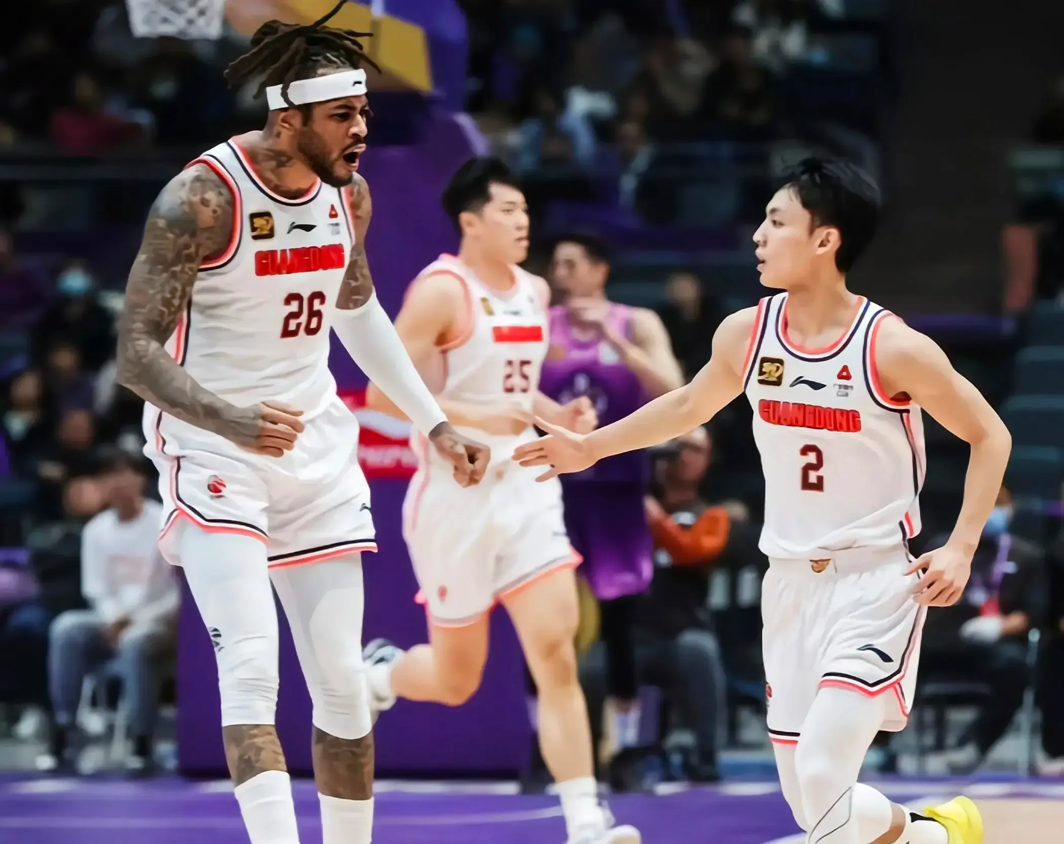 关于广东宏远迎NBA常规赛关键赛，国际比赛日状态回暖，话题不断，赛程密集仍需轮换的信息